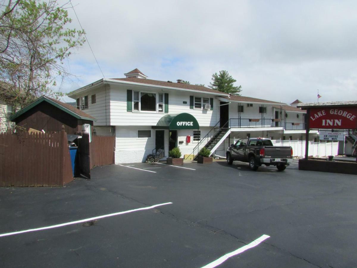 The Lake George Inn Exterior photo